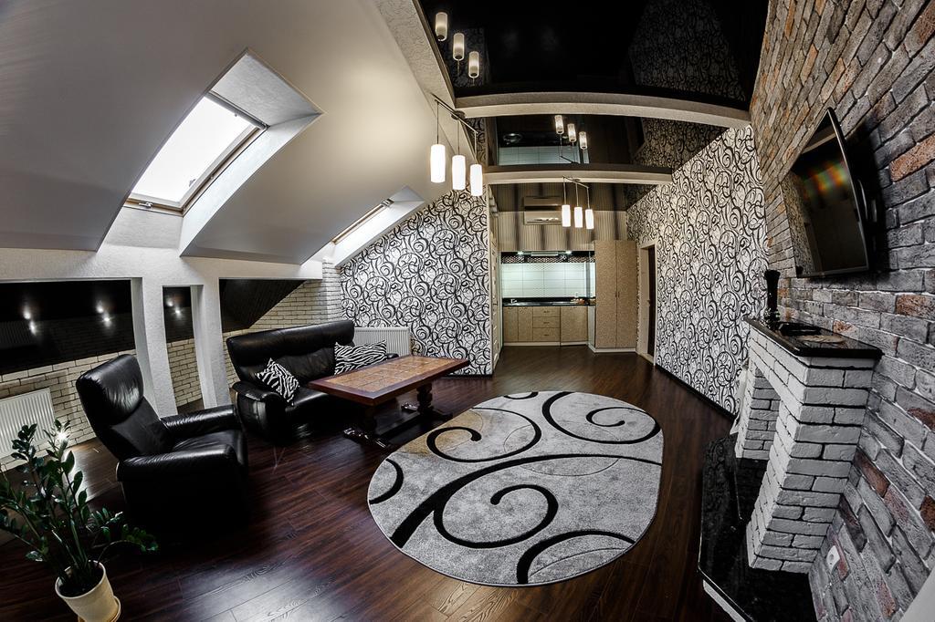 Diamond De Luxe Apartment Kolomyia Luaran gambar