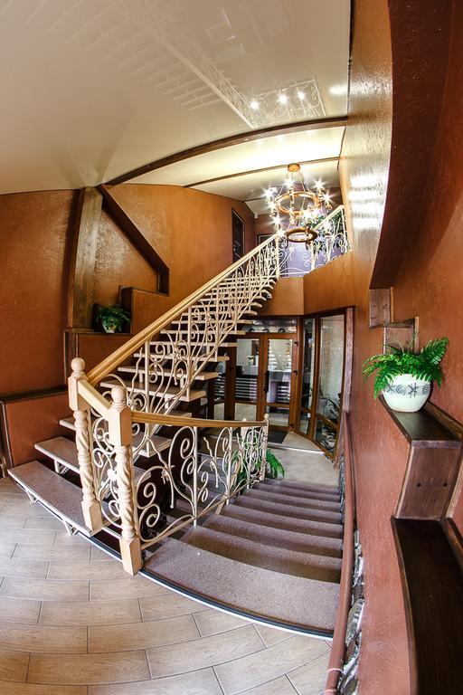 Diamond De Luxe Apartment Kolomyia Luaran gambar