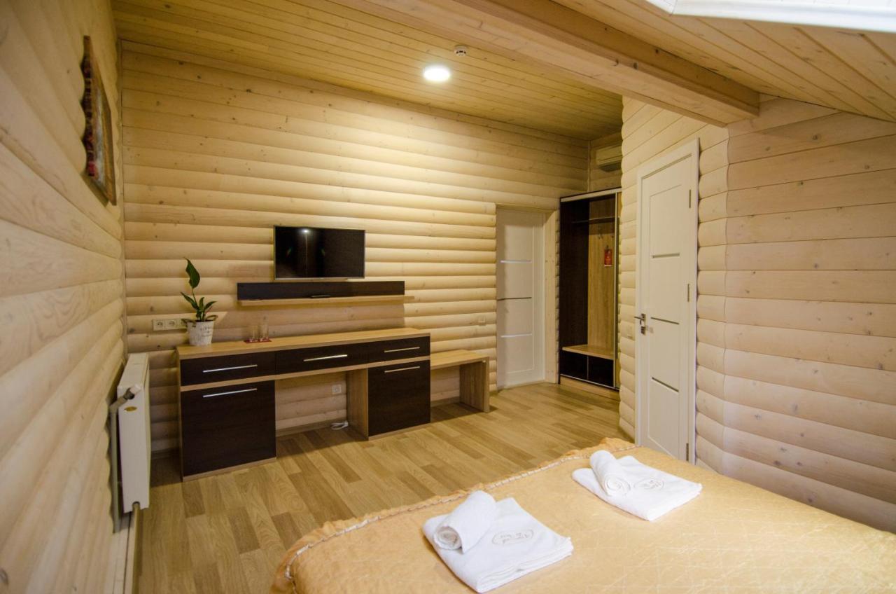 Diamond De Luxe Apartment Kolomyia Luaran gambar