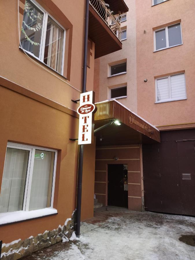 Diamond De Luxe Apartment Kolomyia Luaran gambar